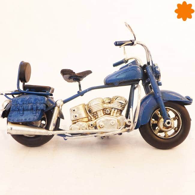 figura de una chopper azul ideal para regalar a un motero figura de una chopper azul ideal para regalar a un motero