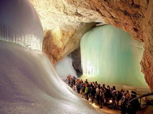 La mayor cueva de hielo del mundo