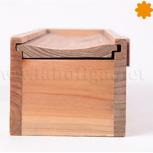 caja_de_madera_para_almacenar_y_cortar_embutidos_
