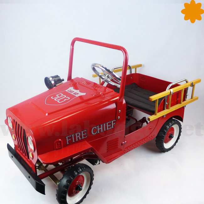 coche de bomberos rojo