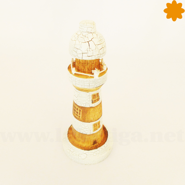 faro_pequen_o_de_bambu_de_color_marro_n_y_blanco