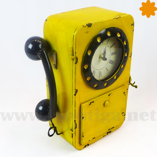 guarda_llaves_con_reloj_y_telefono_clasico_de_color_amarillo