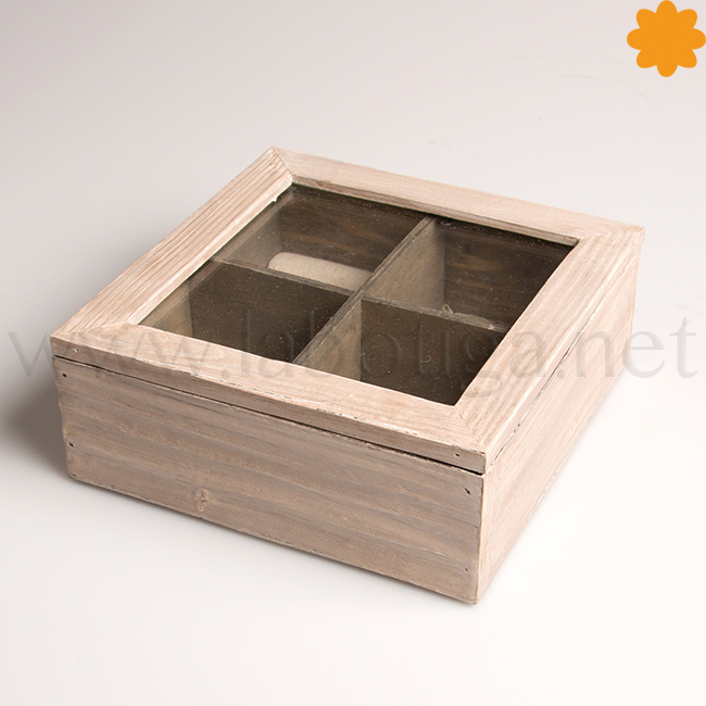 joyero_con_cuatro_departamentos_que_es_una_caja_de_madera_con_tapa_abe003