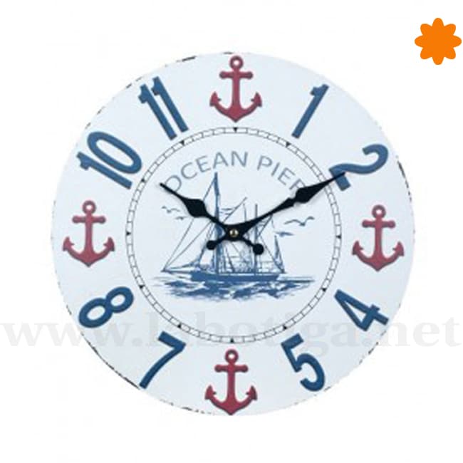 Reloj de pared de madera con un barco y anclas Reloj de pared de madera con un barco y anclas